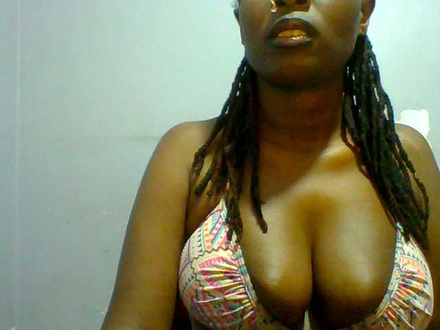 Sweet-petite live cam preview