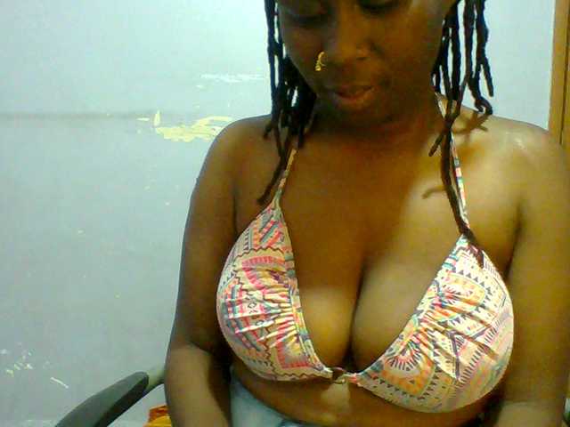 Sweet-petite
