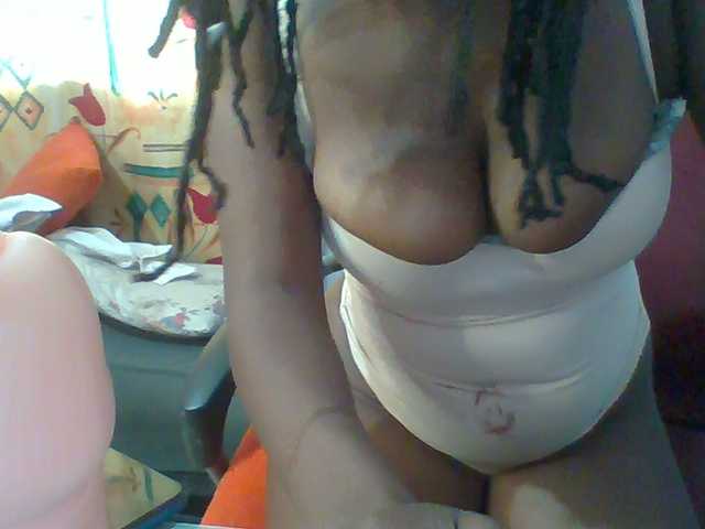 Sweet-petite