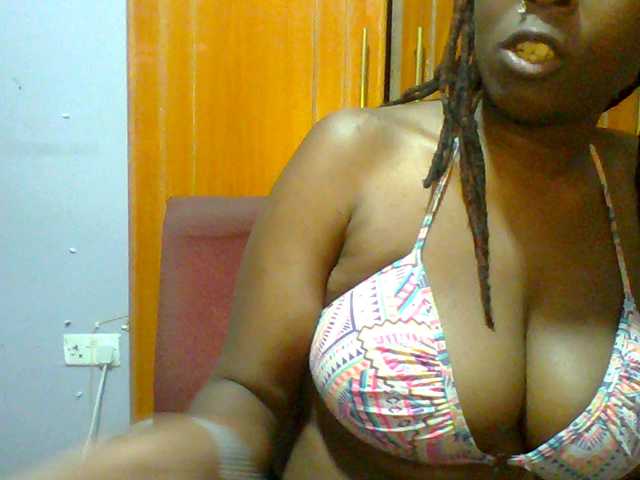 Sweet-petite