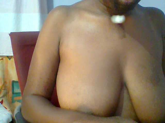 Sweet-petite live cam on BongaCams