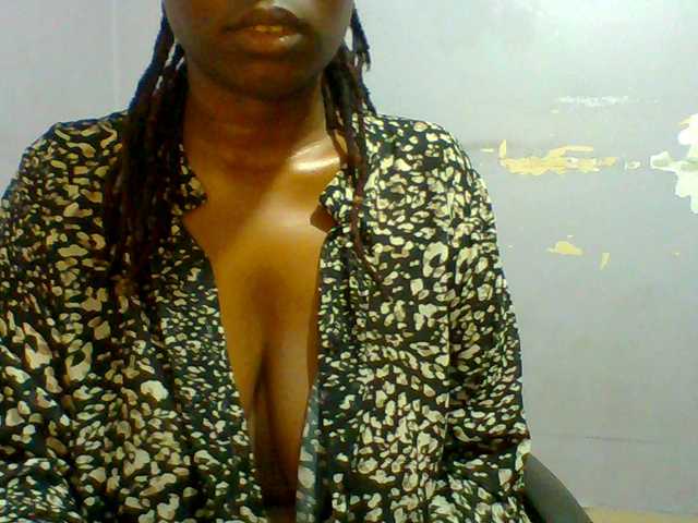 Sweet-petite live cam preview