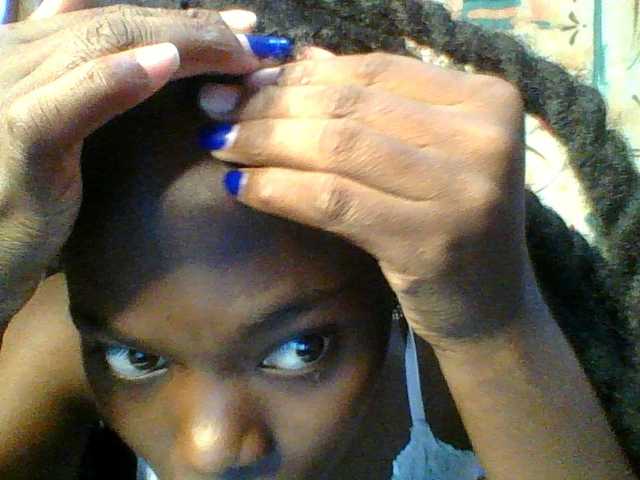 Sweet-petite's BongaCams show and profile