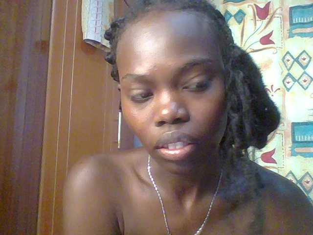 Sweet-petite's BongaCams show and profile