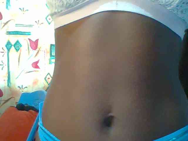 Sweet-petite webcam