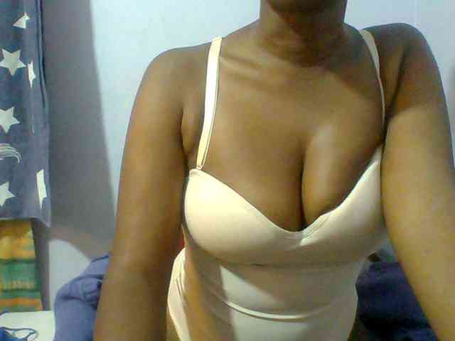 Sweet-petite