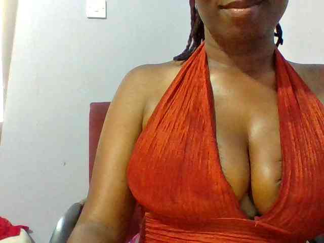 Sweet-petite webcam