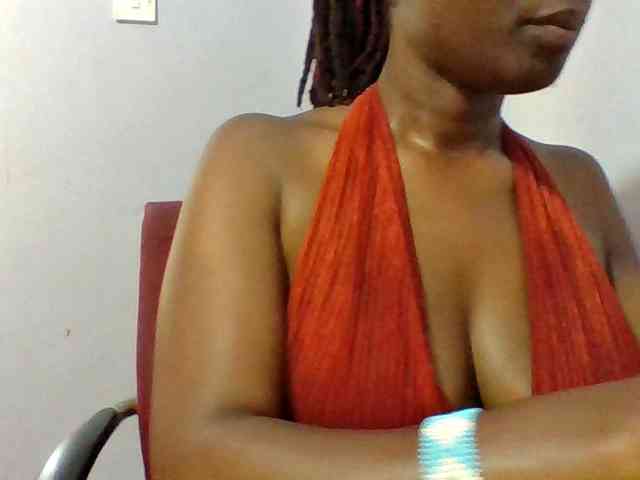 Sweet-petite webcam