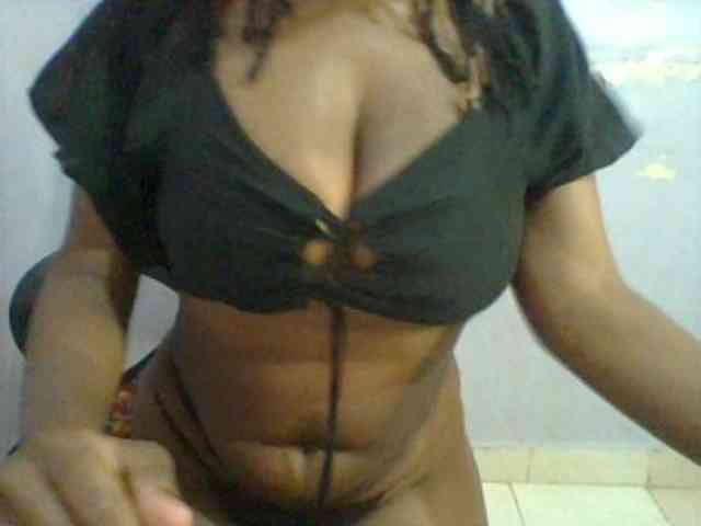 Sweet-petite webcam
