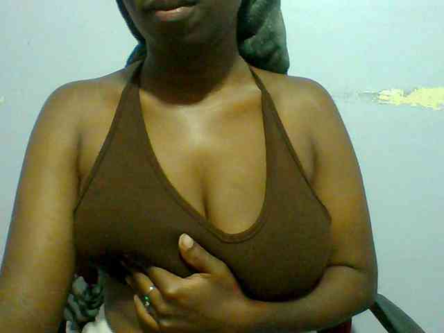Sweet-petite webcam