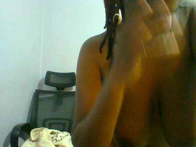 Sweet-petite webcam