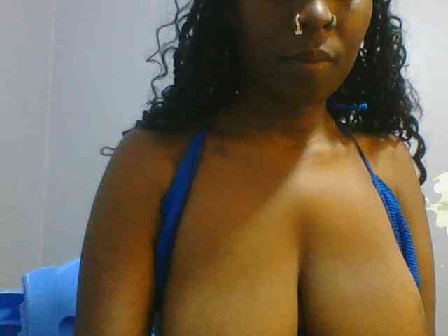 Sweet-petite