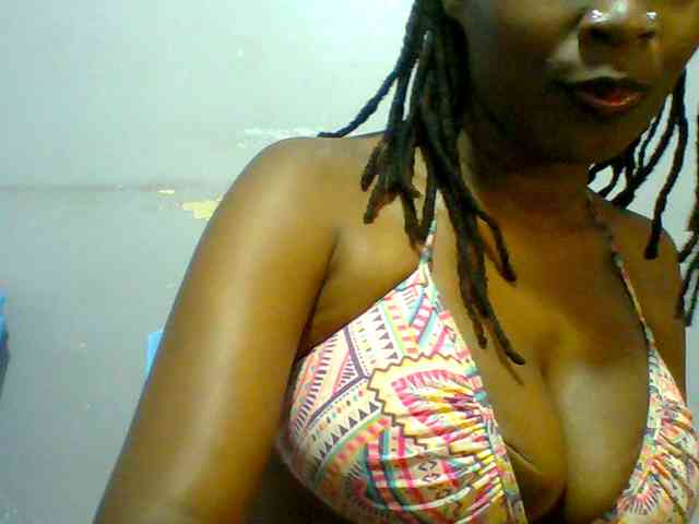 Sweet-petite