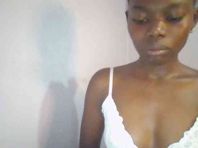 Sweet-petite