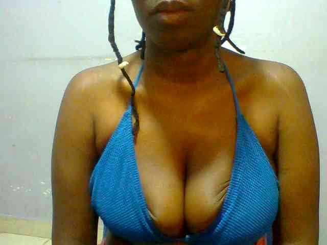 Sweet-petite Sweet-petite