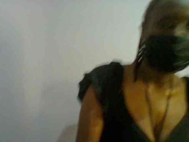 Sweet-petite webcam