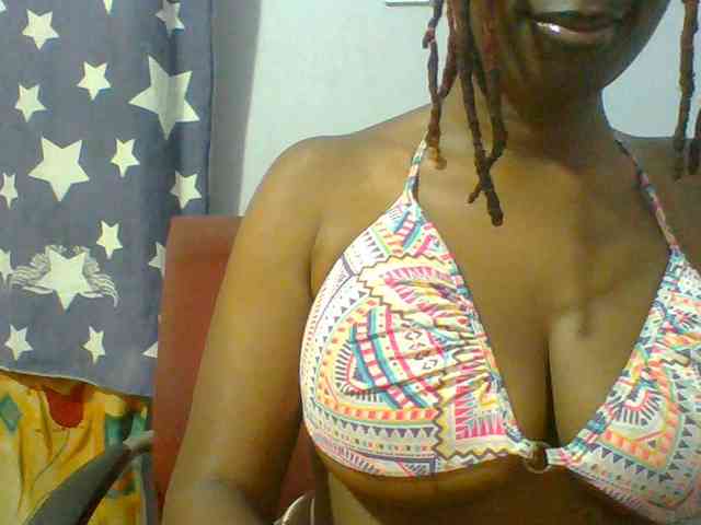 Sweet-petite webcam