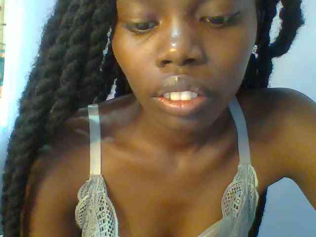 Sweet-petite