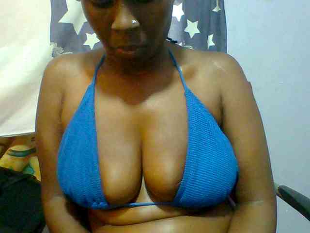Sweet-petite Sweet-petite