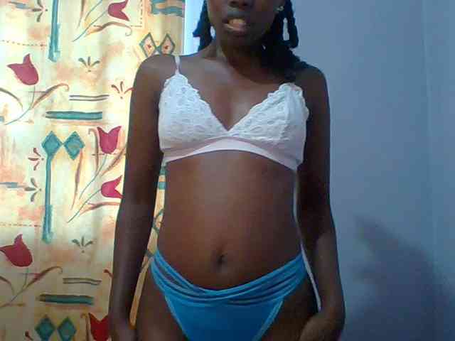 Sweet-petite
