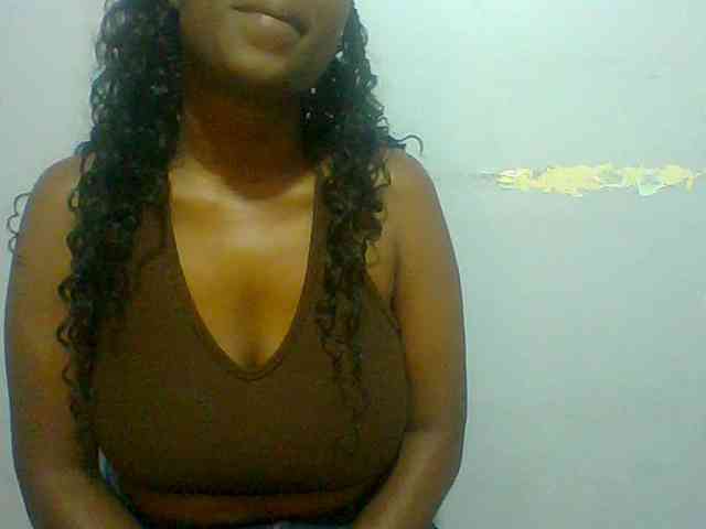Sweet-petite Sweet-petite