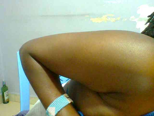 Sweet-petite Live Webcam on BongaCams