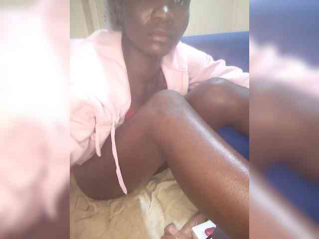 CuteHelsey webcam
