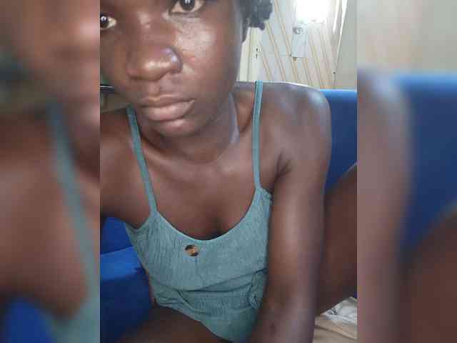 CuteHelsey webcam