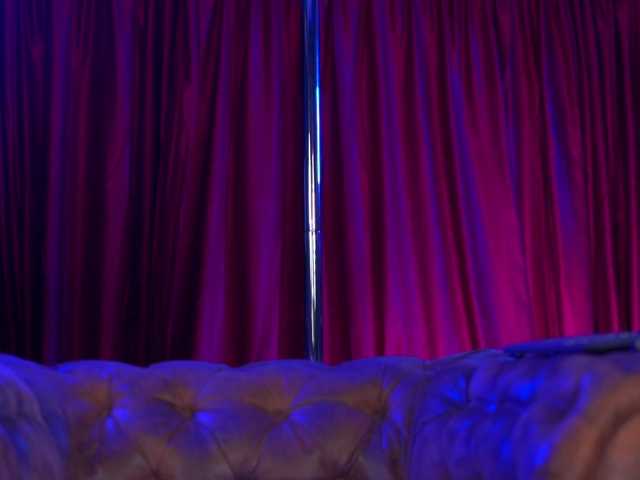 AstridVex's BongaCams show and profile