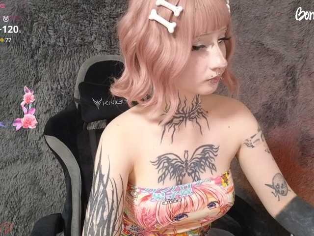 YoungAlice1 live cam on BongaCams