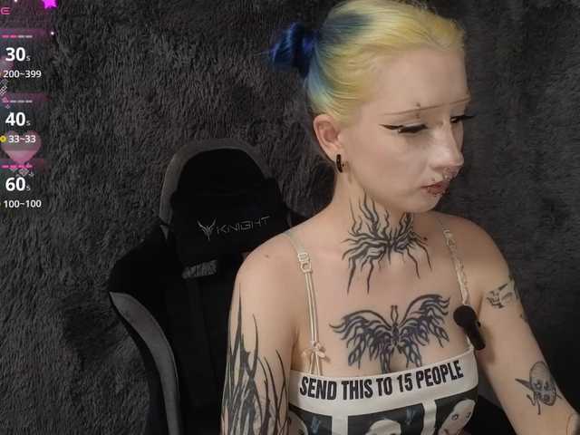 YoungAlice1 live cam on BongaCams