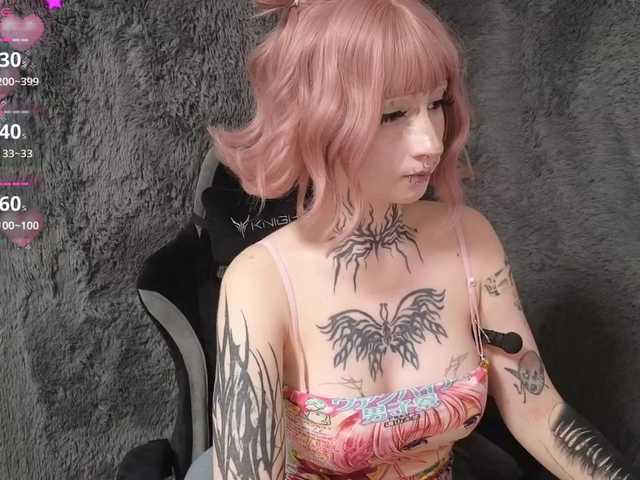 YoungAlice1 live cam on BongaCams