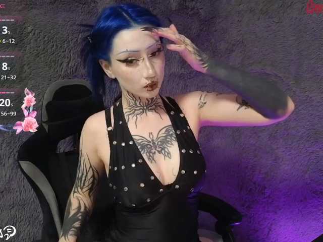YoungAlice1 live cam on BongaCams