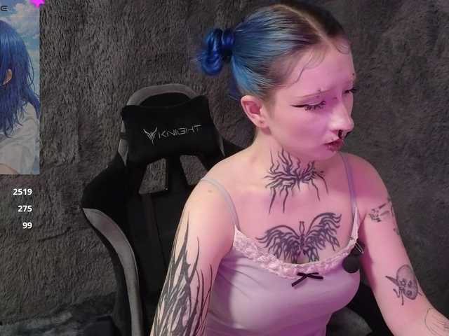 YoungAlice1 live cam on BongaCams