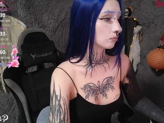 YoungAlice1 live cam on BongaCams