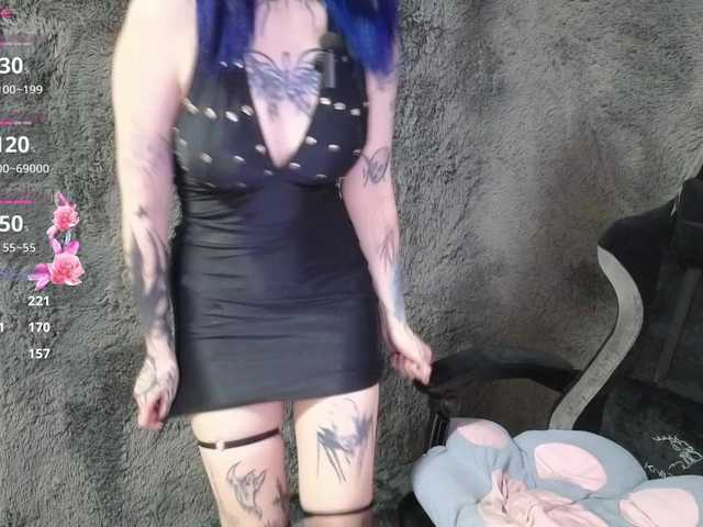 YoungAlice1's BongaCams show and profile