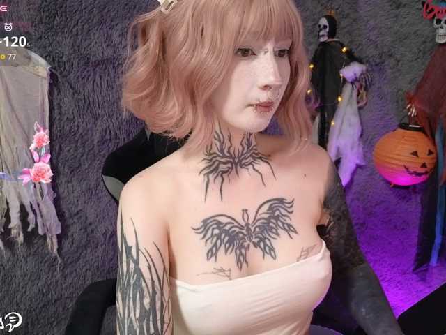 YoungAlice1 live cam on BongaCams