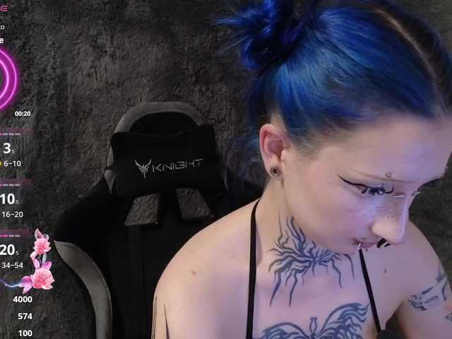 YoungAlice1's BongaCams show and profile