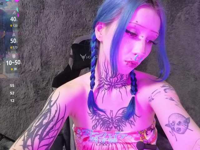 YoungAlice1 live webcam show