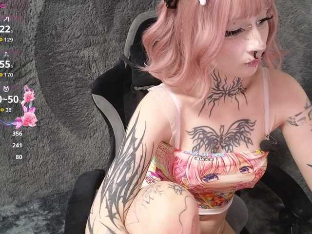 YoungAlice1 live cam on BongaCams