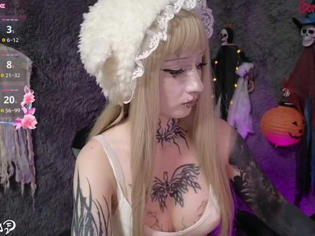 YoungAlice1 live cam on BongaCams