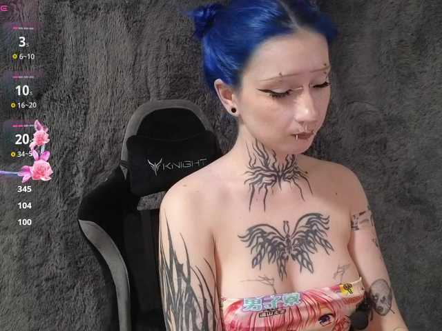 YoungAlice1 live cam on BongaCams