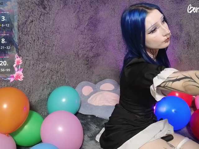 YoungAlice1 live cam on BongaCams