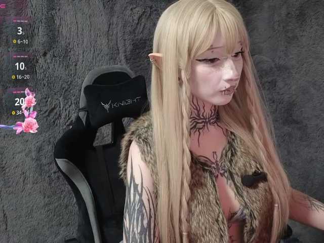 YoungAlice1 live cam on BongaCams