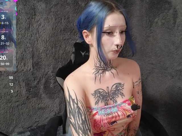 YoungAlice1 live cam on BongaCams