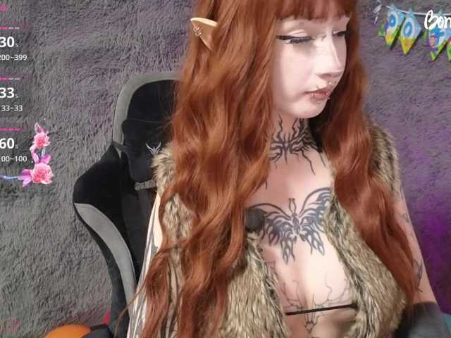 YoungAlice1 live cam on BongaCams