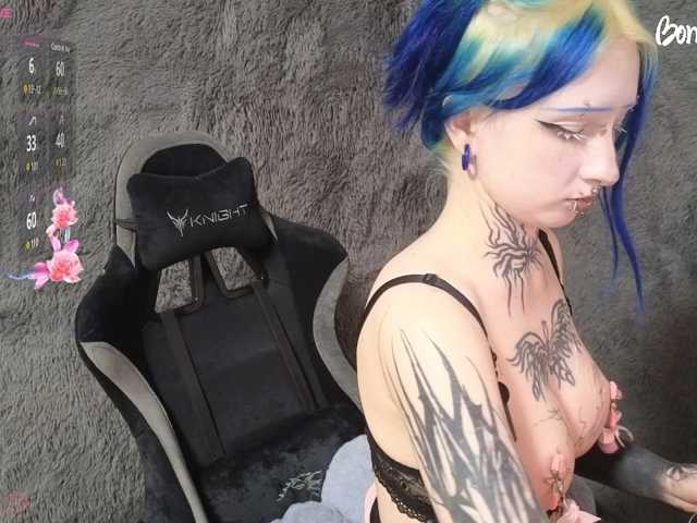 YoungAlice1 live cam on BongaCams