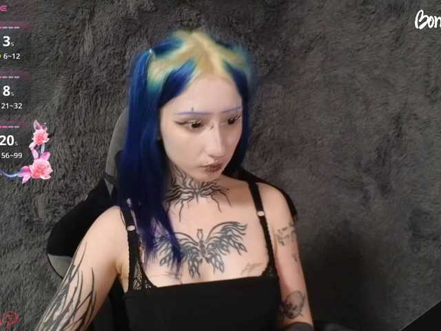 YoungAlice1 live cam on BongaCams