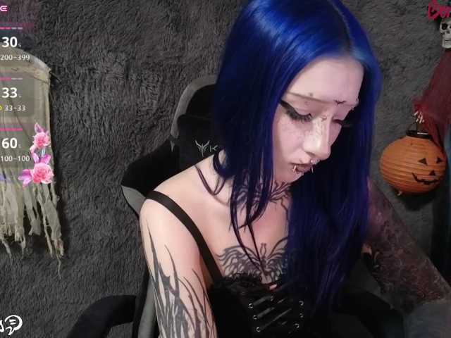 YoungAlice1 live cam on BongaCams