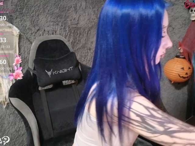 YoungAlice1 live cam on BongaCams
